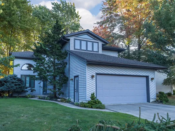 5157 Amherst Rd, Erie, PA 16506