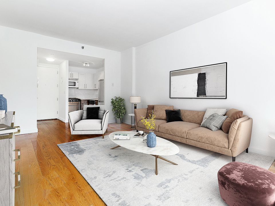 1st image of 30 W 18th St APT 15B
