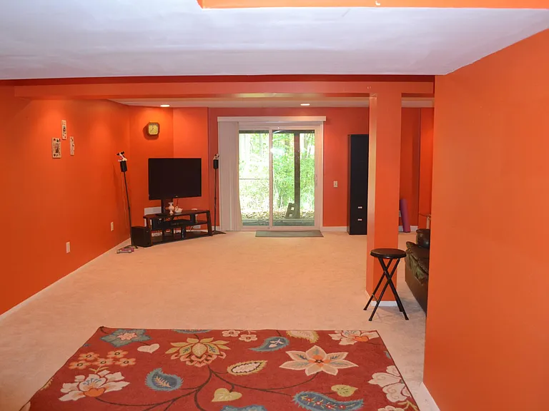 34 Falcon Ct — Photo 40