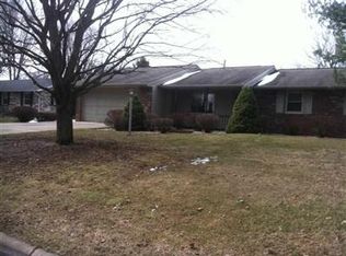 2309 N Old Towne Ln, Muncie, IN