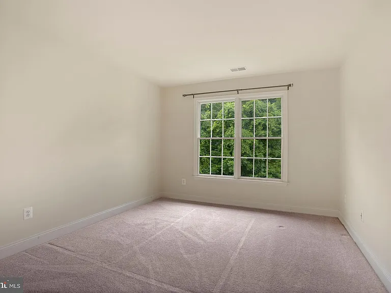23353 Lennoxville Way — Photo 26