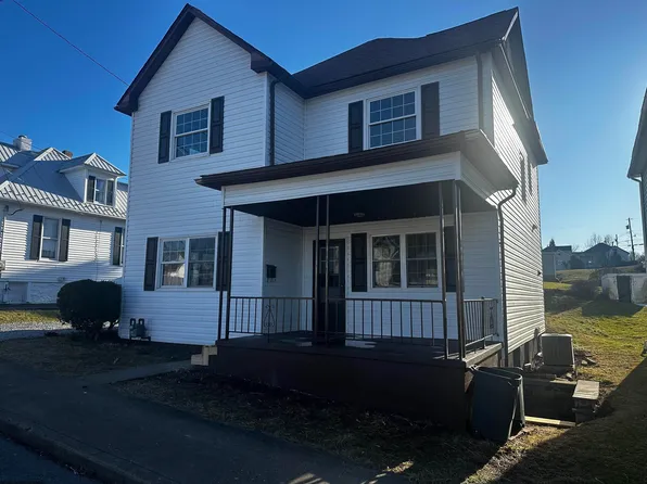 538 Market St, Fairmont, WV 26554