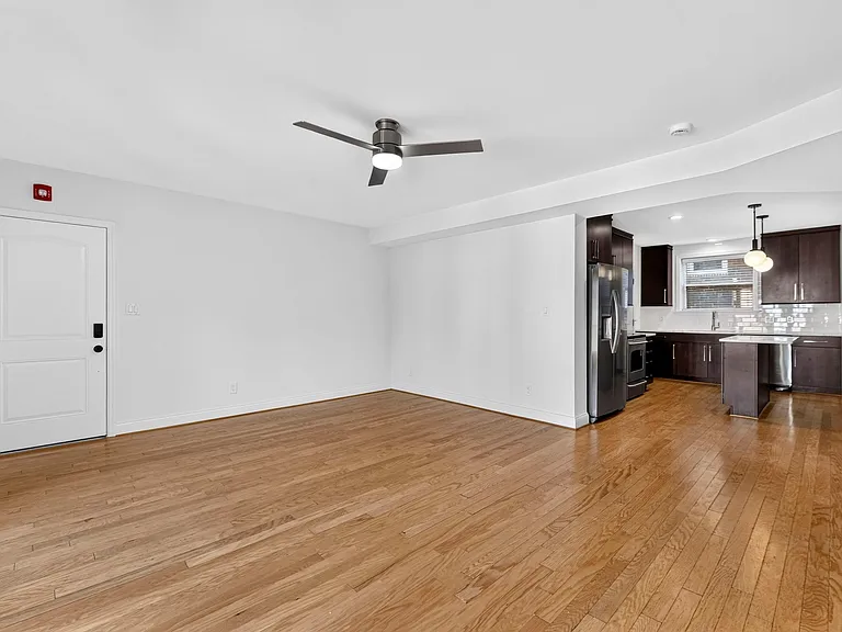 7517 Oxford Dr #12C — Photo 8
