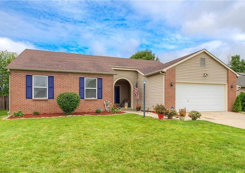 1st image of 6636 Sparrowood Dr