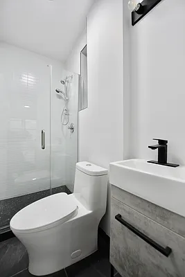 Rented by Nolita Group | media 8