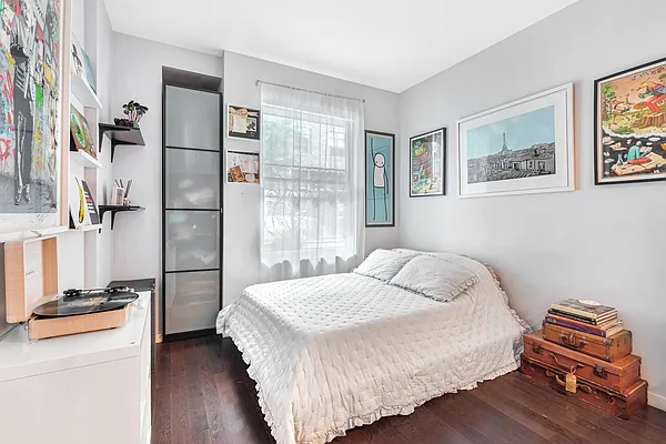 Sold by Douglas Elliman | media 4