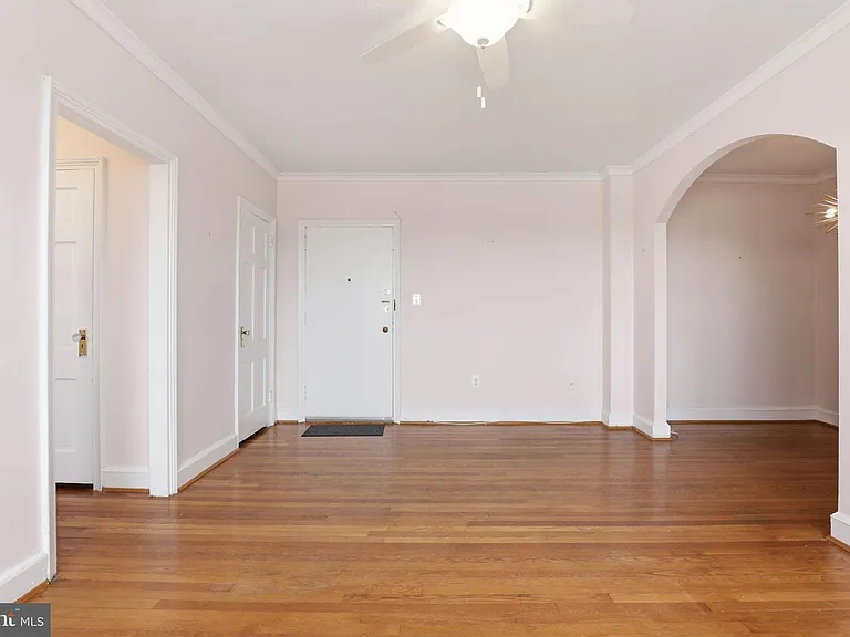 1365 Kennedy St NW #506 — Photo 4