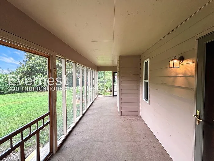 466 Hays Hollow Rd — Photo 20