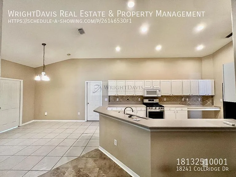 18241 Collridge Dr — Photo 17
