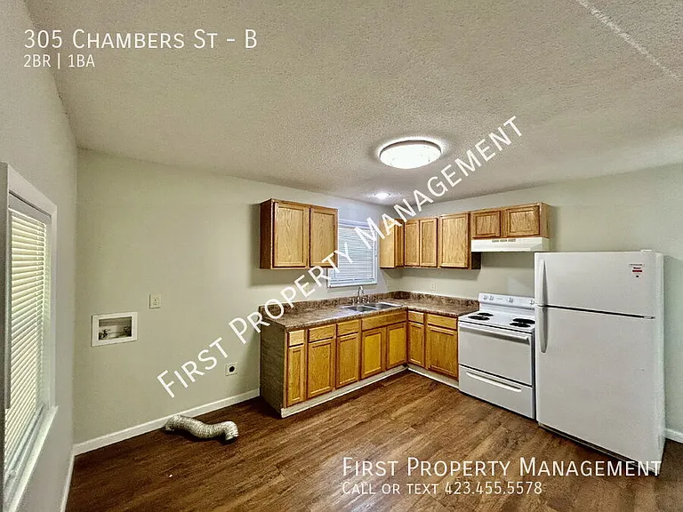 305 Chambers St #B — Photo 1