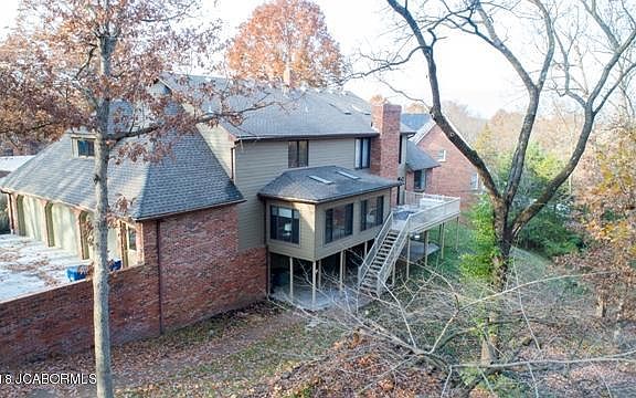 5th image of 3201 Pembroke Sq