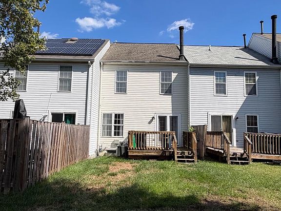 2nd image of 9939 Raintree Way