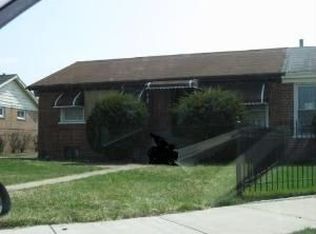 6126 S Elizabeth St, Chicago, IL 60636