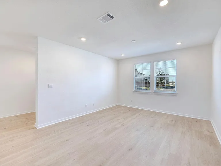 2301 Wallin Bradley Dr — Photo 6