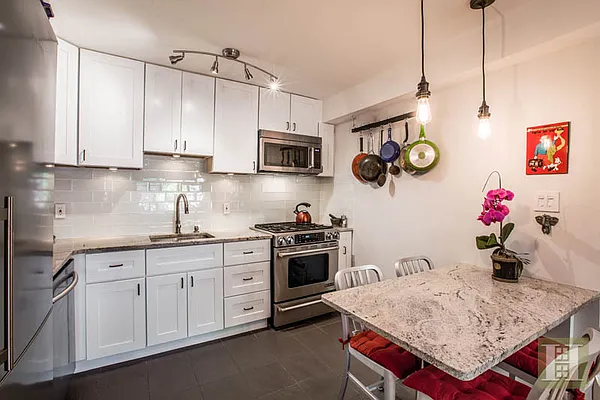 Sold by Halstead Real Estate | media 28