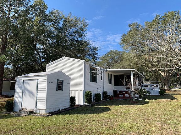 2nd image of 169 SW Woodberry Ct #1