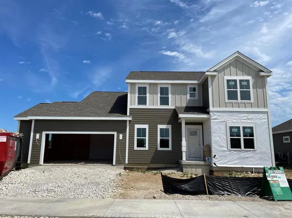 N66W25528 Beaver Creek LANE, Sussex, WI 53089