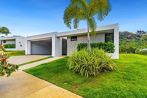 238 Urb Monteazul Photo 1