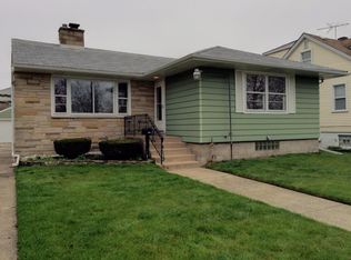 1041 Mulberry St, Hammond, IN 46324