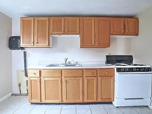 2 bed, 720 sqft, $1,000 — Photo 4