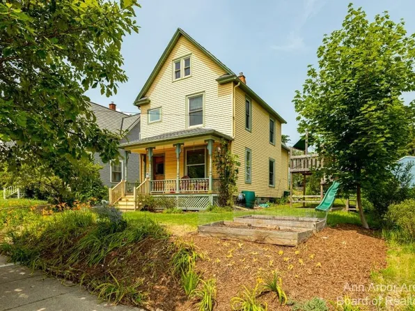 818 W Washington St, Ann Arbor, MI 48103