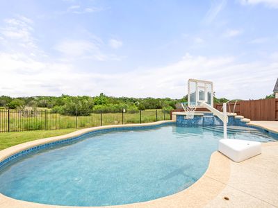 1581 Grassy Field Rd, Austin, TX, 78737
