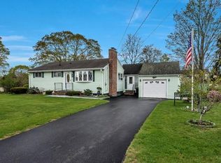 11 Churchill Rd, Woburn, MA 01801