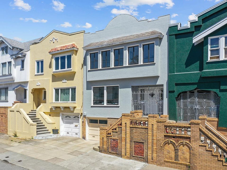1st image of 634 29th Ave