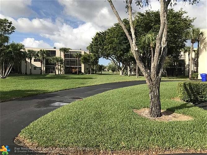 1st image of 5100 Las Verdes Cir APT 206
