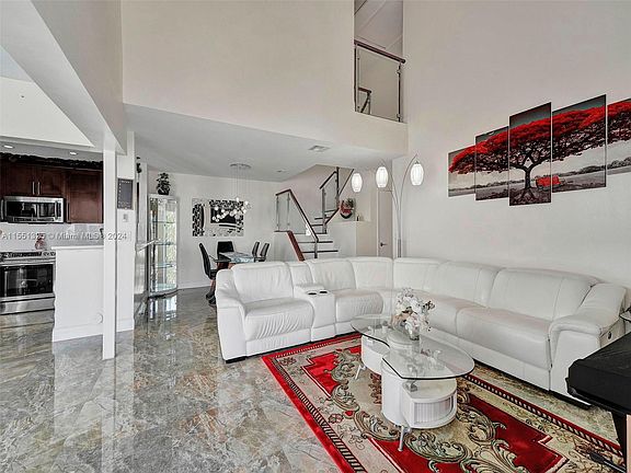 3rd image of 20941 Bay Ct APT 121-2