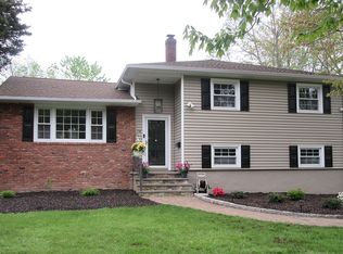 14 Brook St, Berkeley Heights, NJ 07922