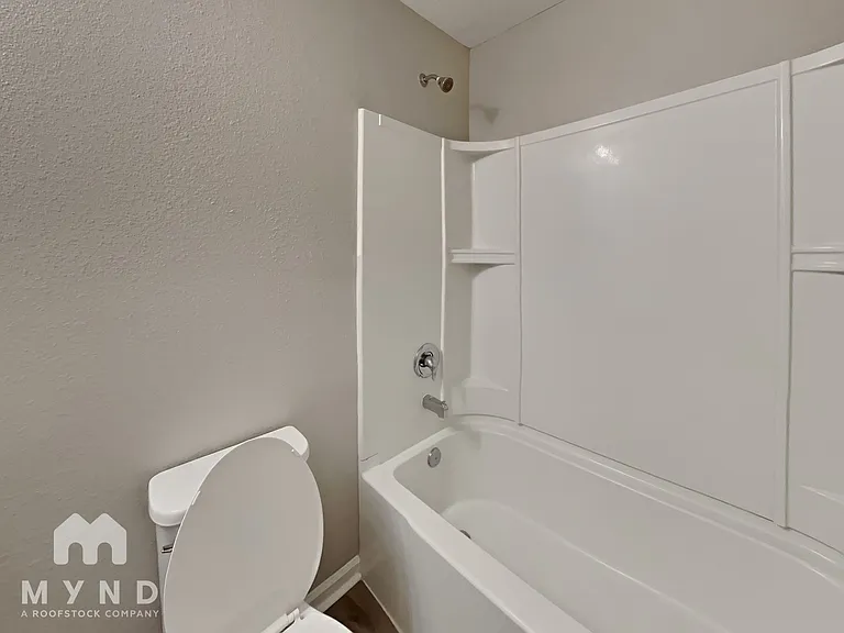 785 Henley Ct — Photo 14