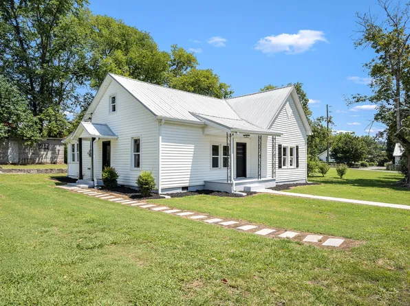 112 R E Davenport Ave, Auburntown, TN 37016