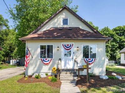 616 N Barnard St, Greenville, MI, 48838