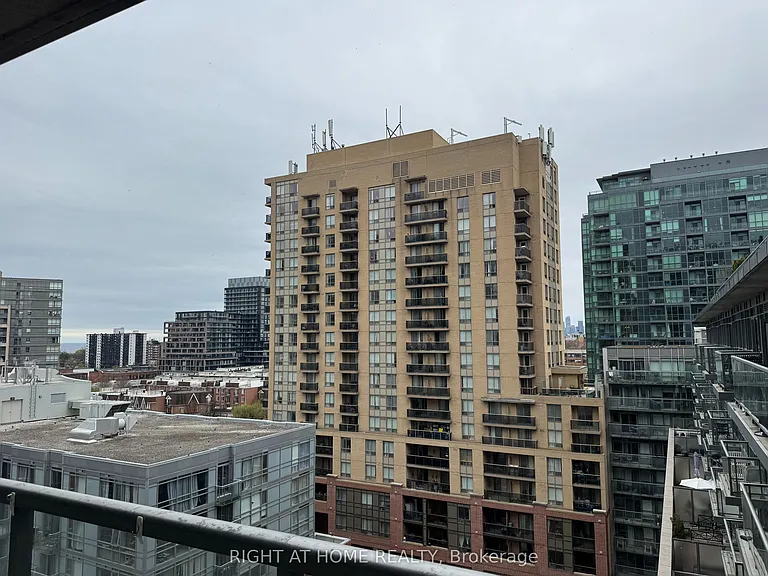 68 Abell St #1227 — Photo 13