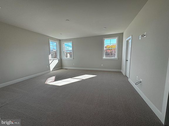 5th image of 11817 Arcari Dr