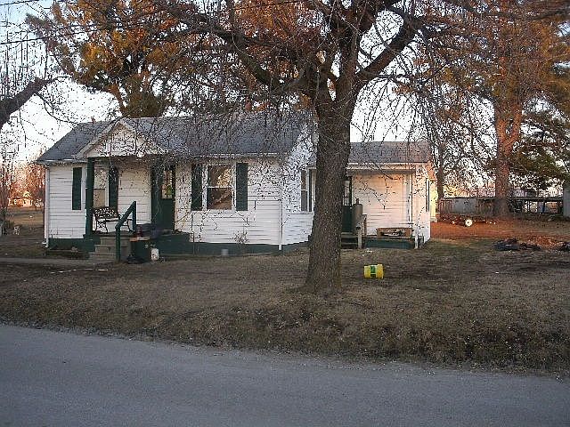 1st image of 235 Church St