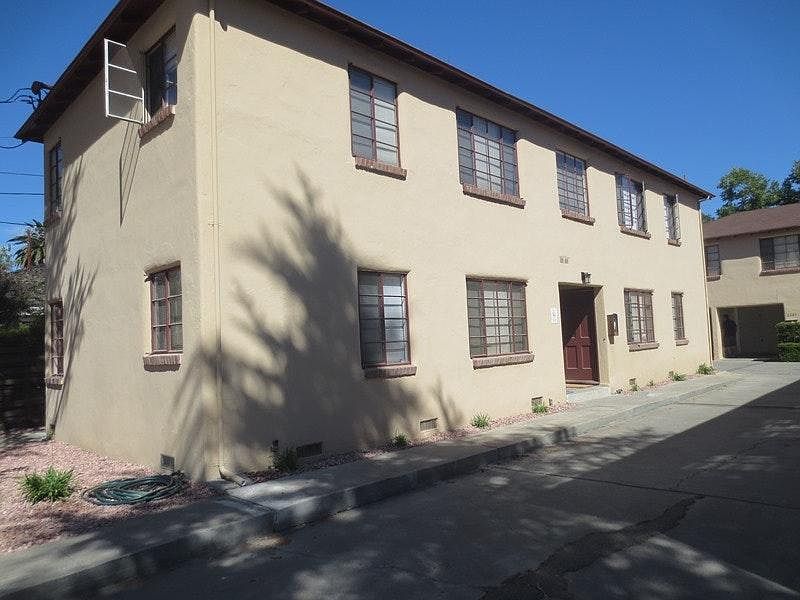 1st image of 2265 Williams St