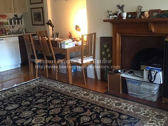 455 Beacon #7 Boston - Back Bay Unit Photo 2