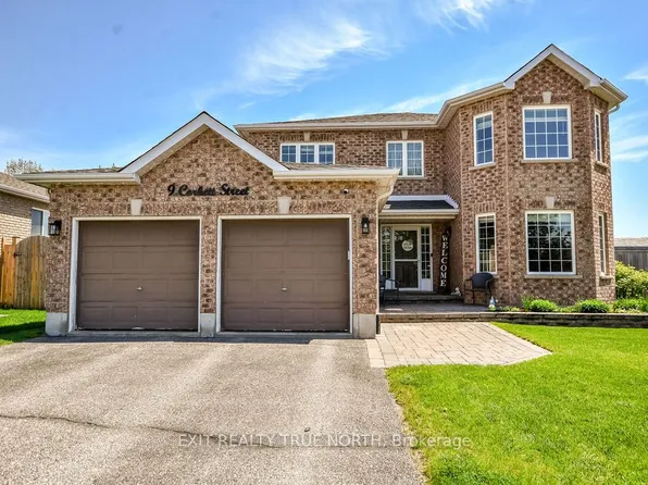 9 Corbett St, Springwater, ON L0L 1P0