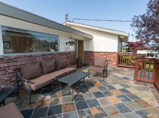 1003 Callahan Dr, Bremerton, WA 98310