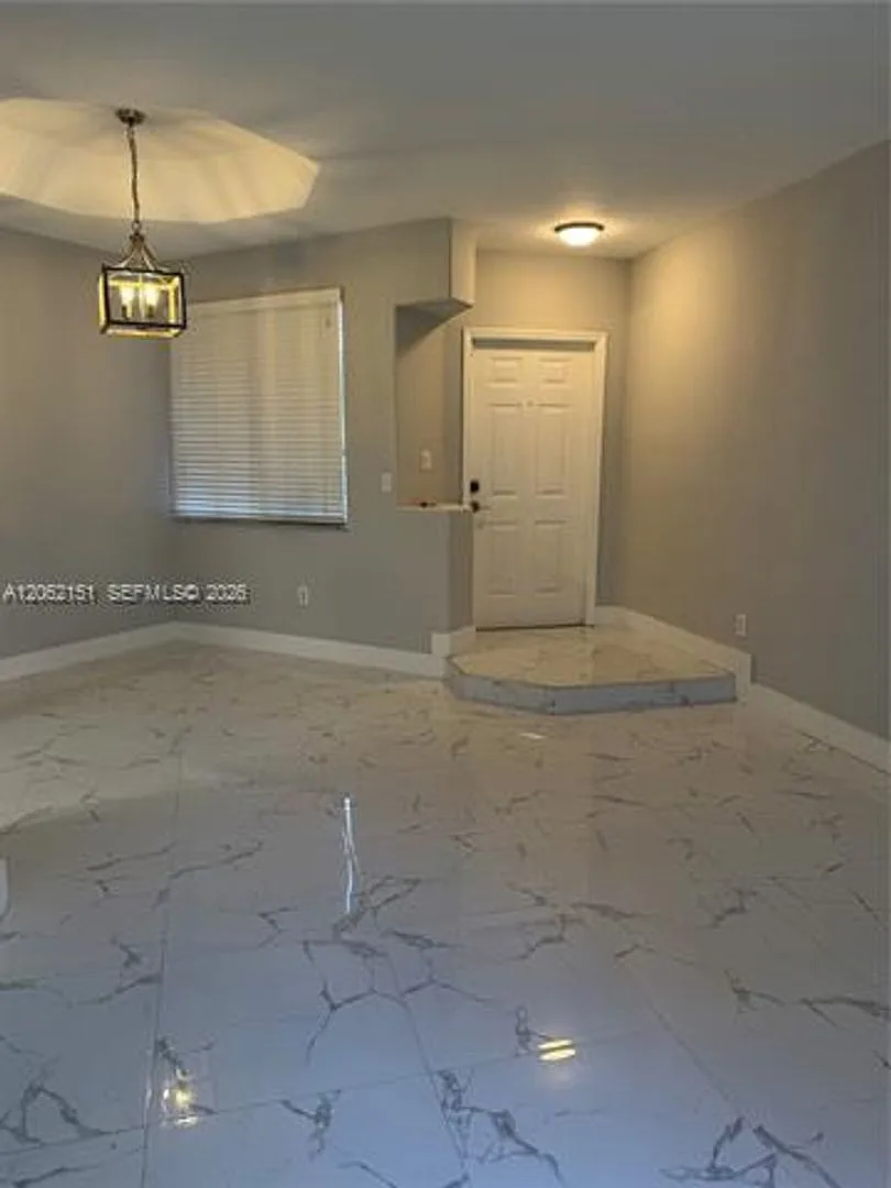 8360 NW 10th St th 9C, Miami, FL 33126 — Photo 3