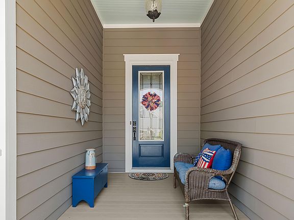 4th image of 227 Killdeer Ct