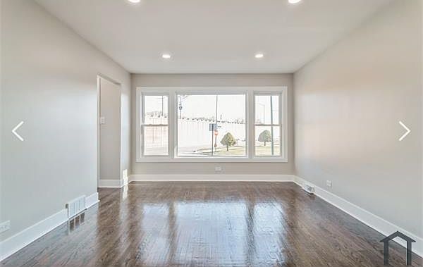 1st image of 8916 S Essex Ave