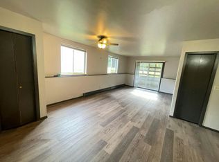 271 Shannon Ct APT 3, Plover, WI 54467
