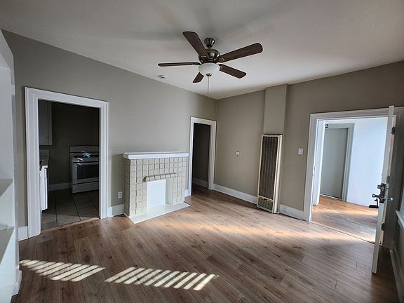 4th image of 3811 E 4th St APT 1
