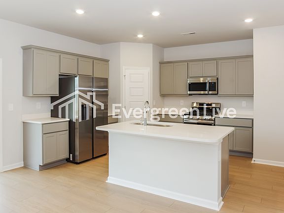 5th image of 12329 Delia Ann Ln