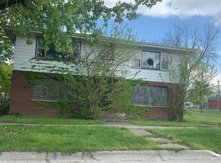838 N Wildwood Ave, Kankakee, IL 60901
