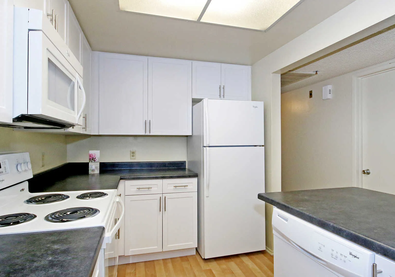 Ocean Crest — Photo 3