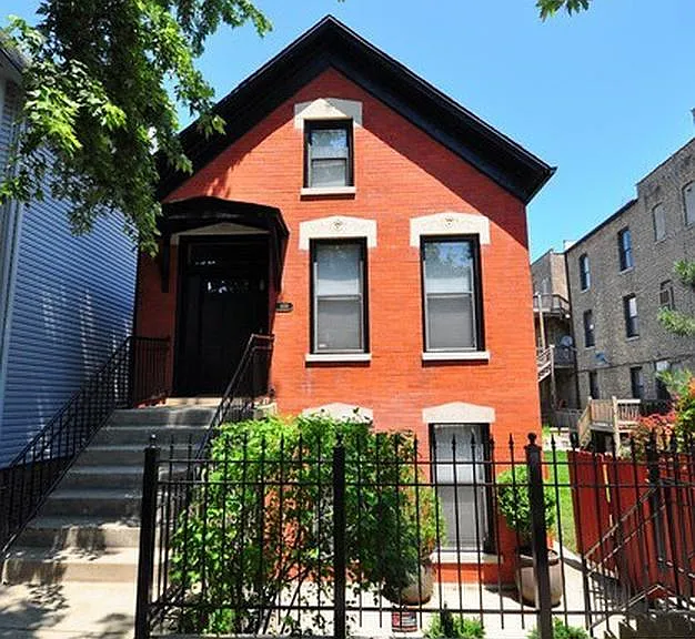 1938 W Dickens Ave #G — Photo 2